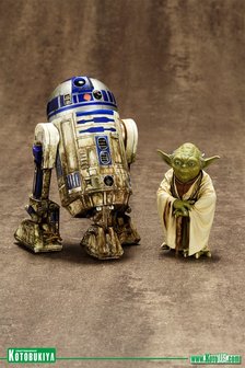  Star Wars Yoda &amp; R2-D2 Dagobah Pack - Filmspullen