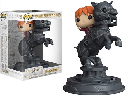 Funko Pop! Harry Potter: Ron Riding Chess Piece [Movie Moments] - Filmspullen.nl