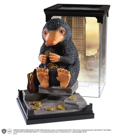 Fantastic Beasts: Magical Creatures - Niffler diorama - Filmspullen.nl