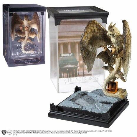 Fantastic Beasts: Magical Creatures Thunderbird diorama - Filmspullen.nl