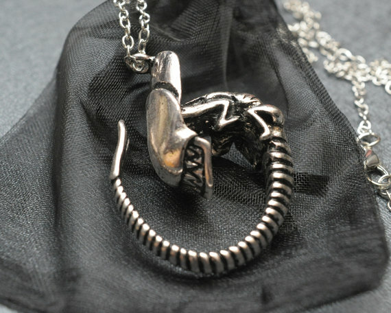 Alien Chestburster ketting - Filmspullen