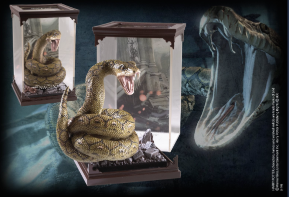Harry Potter Magical Creatures diorama - Nagini - filmspullen.nl
