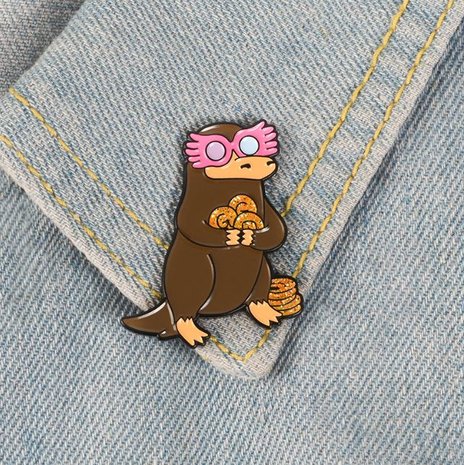 Niffler met Spectrespecs pin - filmspullen.nl