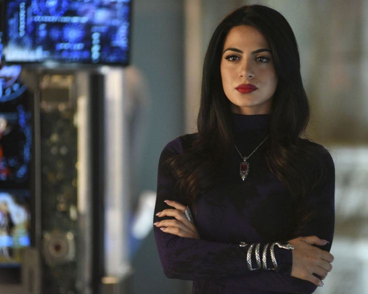 Isabelle lightwood on sale whip bracelet