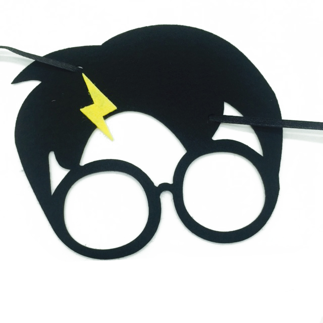 Prominent persoon College Harry Potter 'Happy Birthday' slinger met decoratie - Filmspullen
